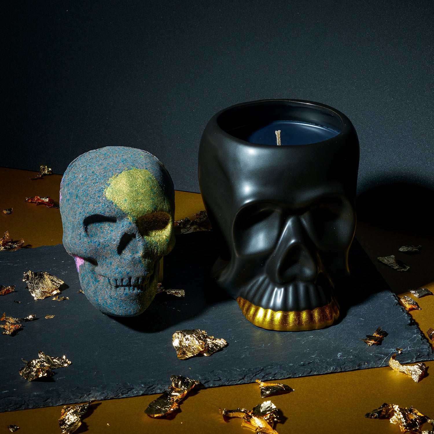 Macabre Skull - Ceramic Candle and Bath Bomb Set