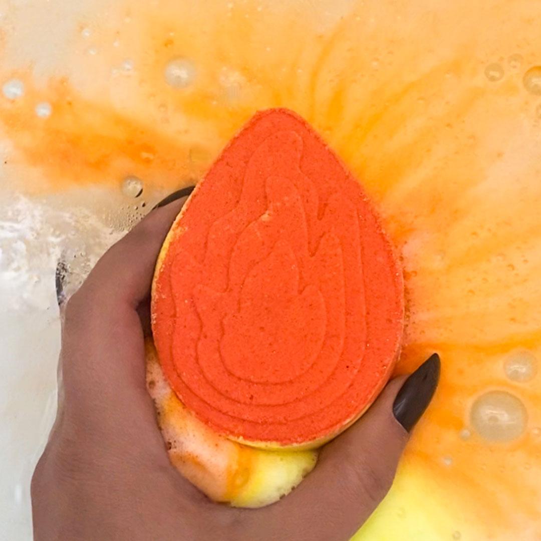 Crackling Campfire - Bath Bomb (Without Jewelry)