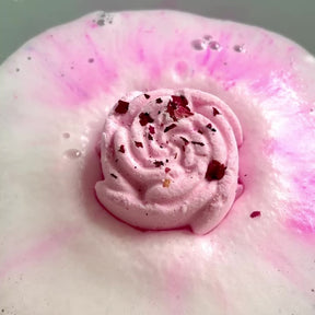 La Vie en Rose - Bath Bomb