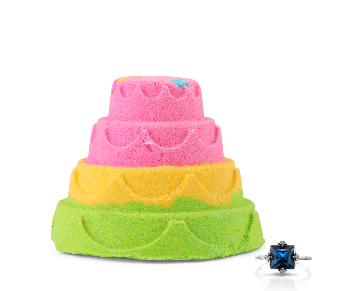 FJ Fiesta - Birthday Cake - Bath Bomb