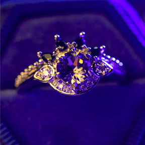 Madame Zola Fortune Teller - Candle and Bath Bomb Set